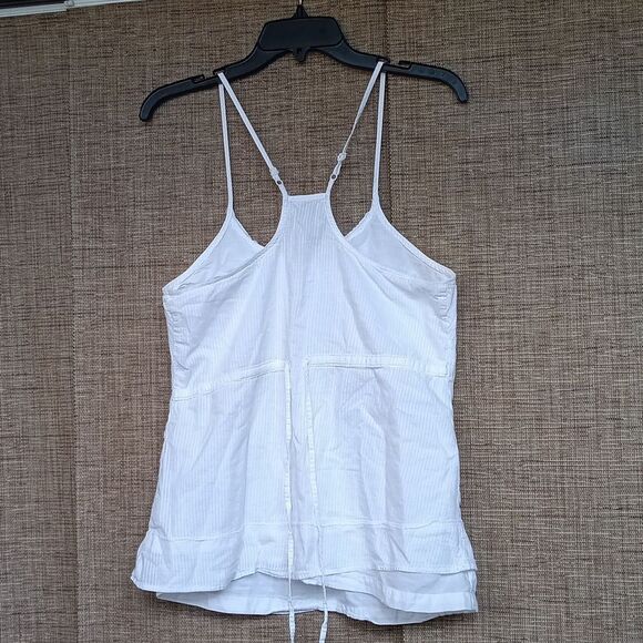 White Embroidered Women's Top - Picture 4 of 4